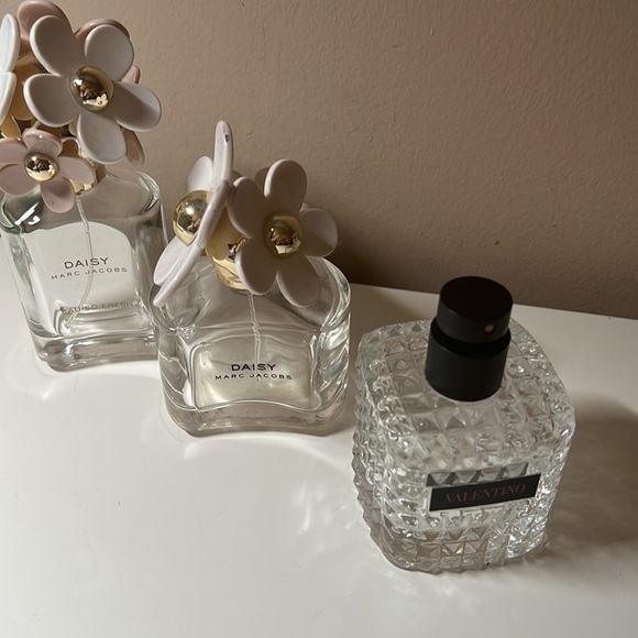 ‼️CLEARANCE SALE Empty Perfume Bottles - Picture 2 of 2